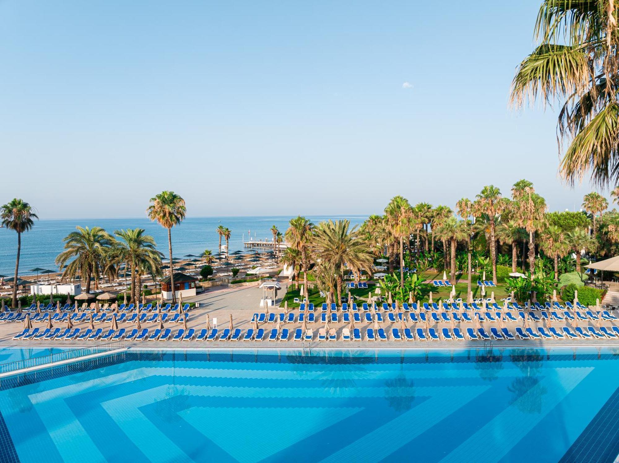 Adora Hotel & Resort เบเลก ภายนอก รูปภาพ