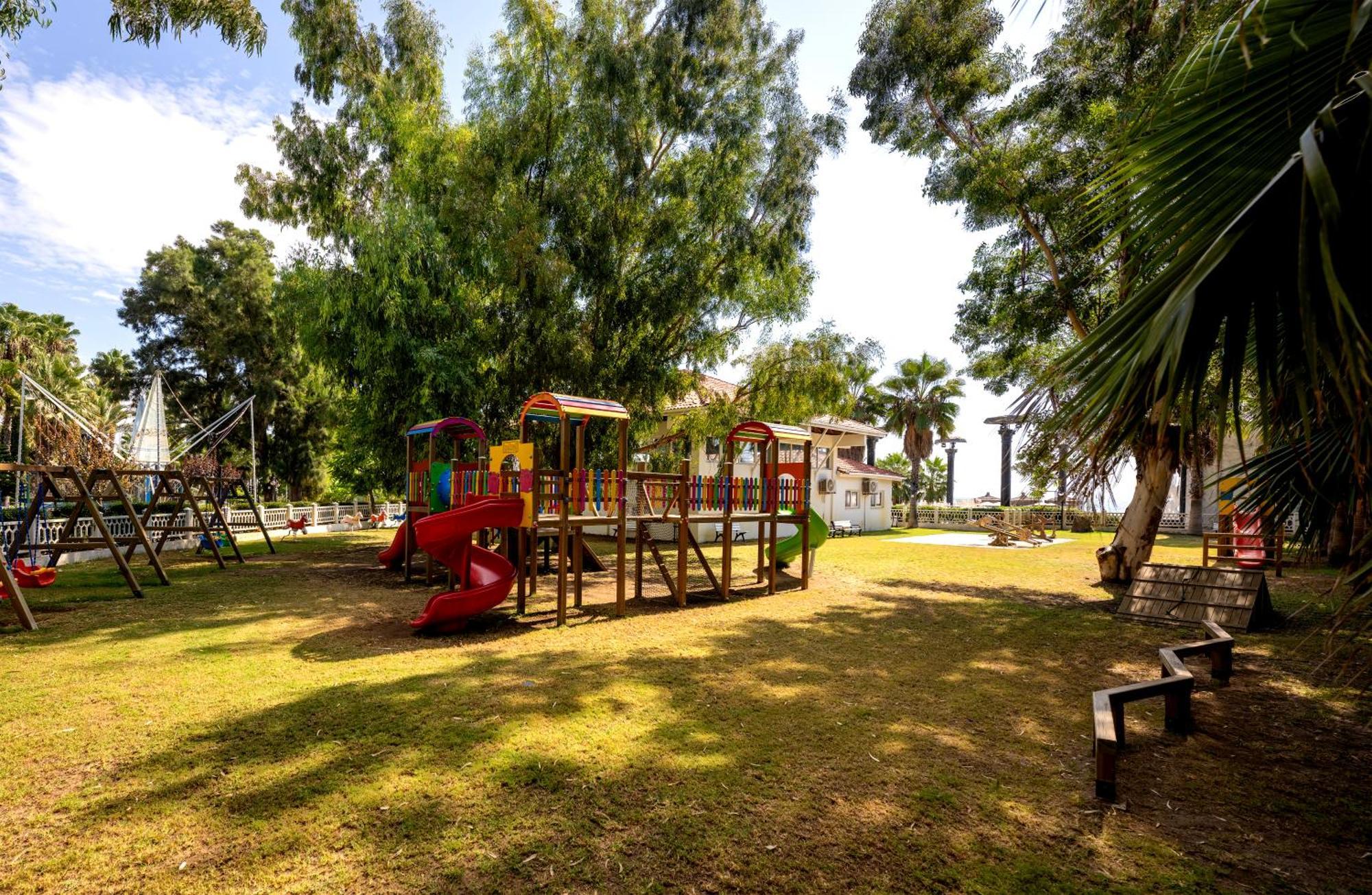 Adora Hotel & Resort เบเลก ภายนอก รูปภาพ